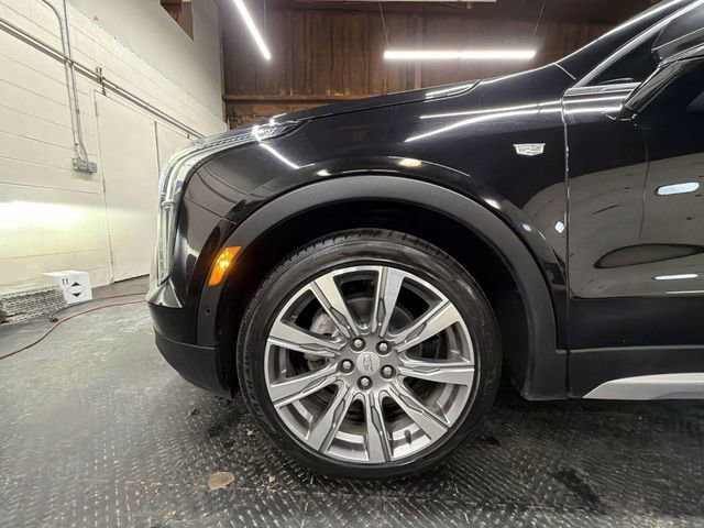 Certified 2022 Cadillac XT4 Premium Luxury image 35