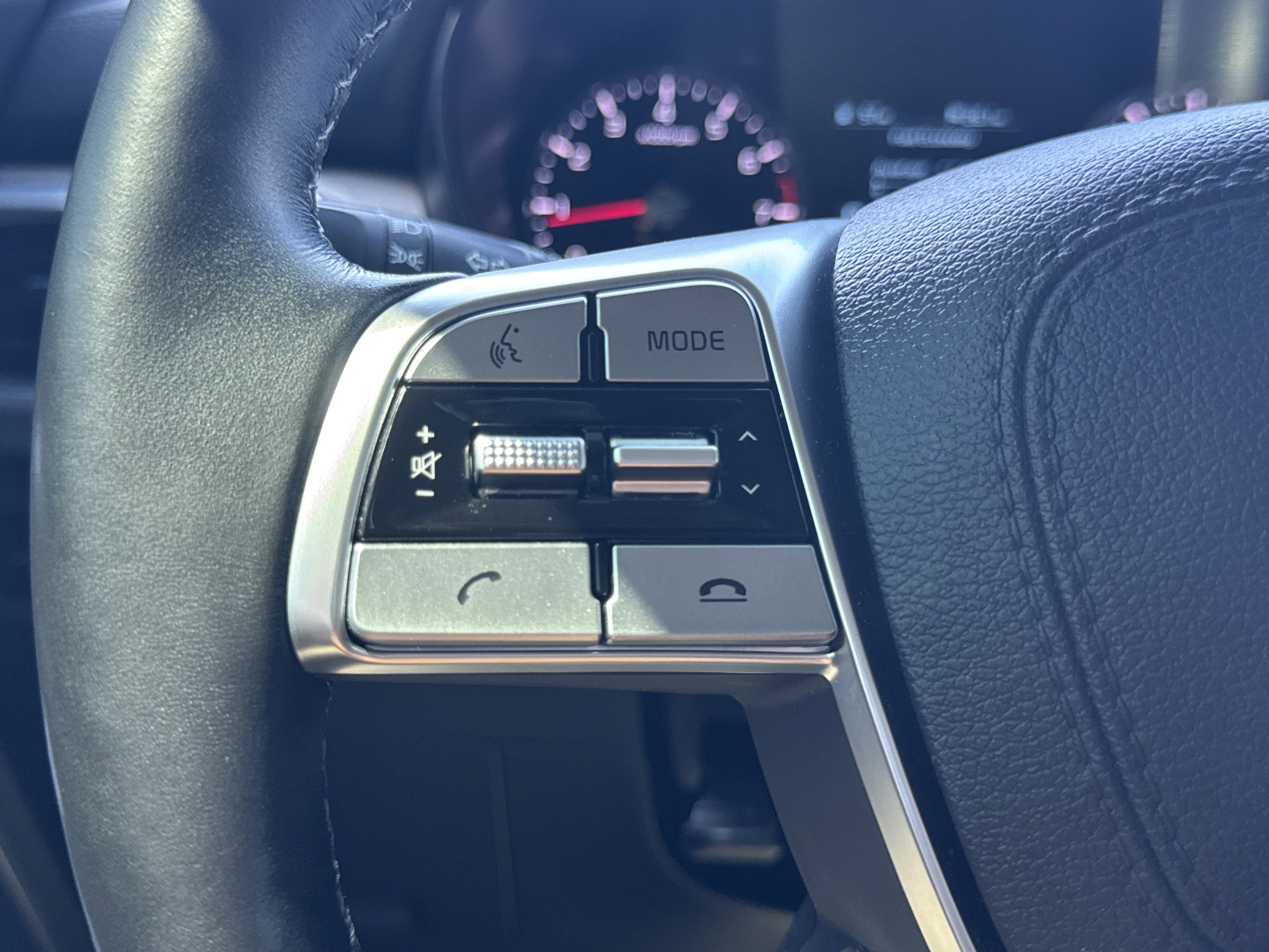 Used 2022 Kia Telluride EX w/ EX Premium Package AWD/4WD image 37
