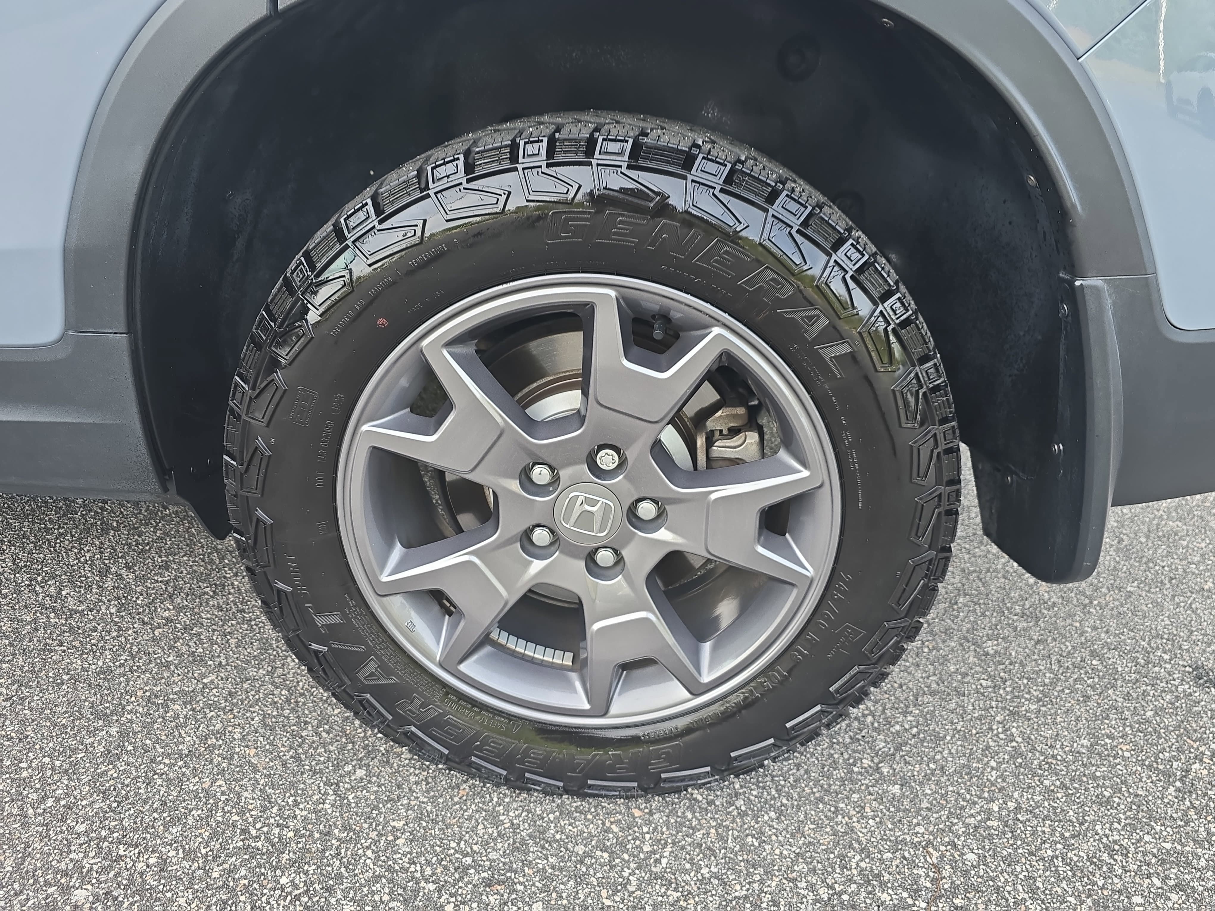 Used 2024 Honda Passport TrailSport image 33