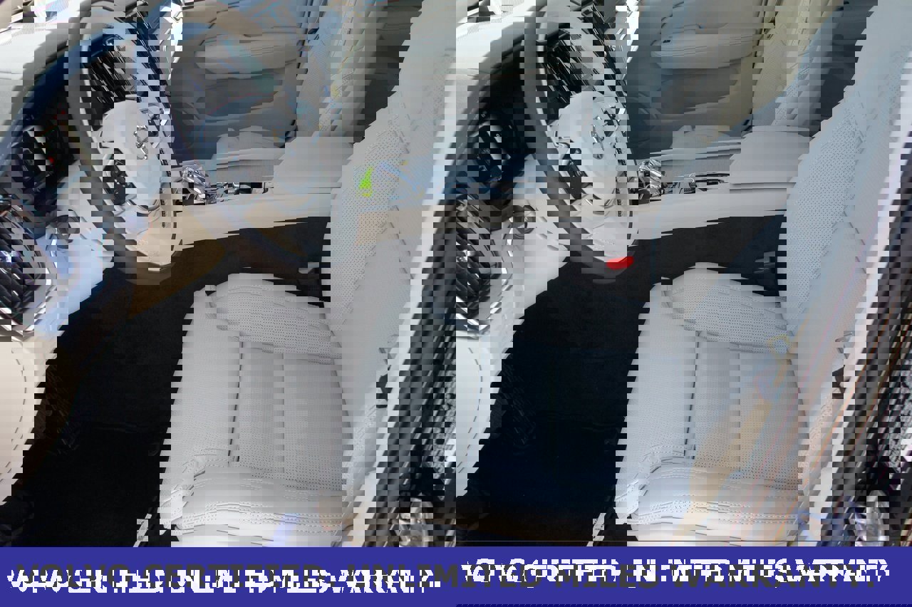 New 2025 Volvo V60 B5 Cross Country Ultra w/ Protection Package Premier image 17