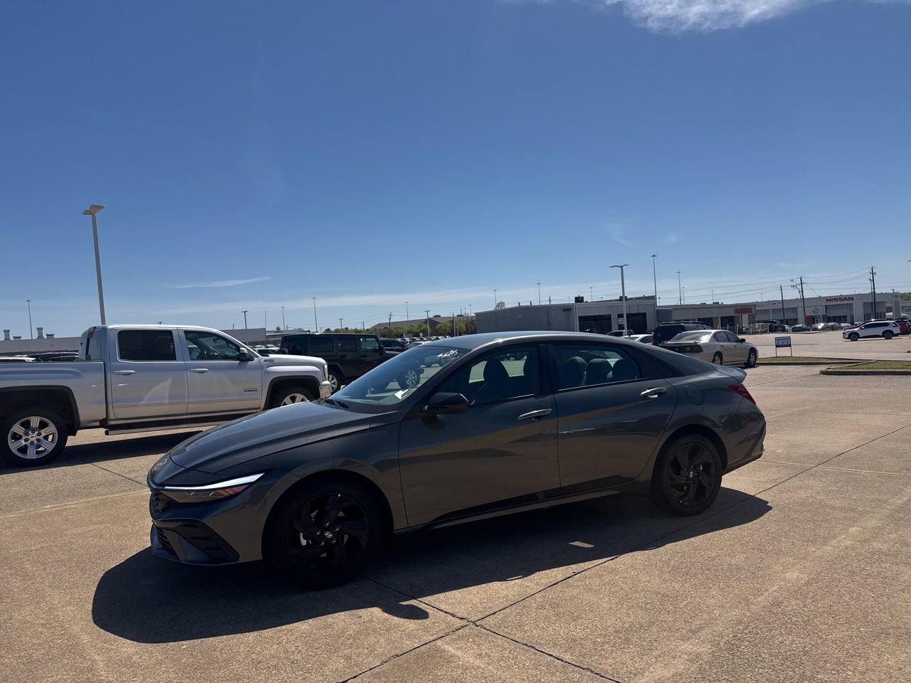 Used 2026 Hyundai Elantra Sport image 11