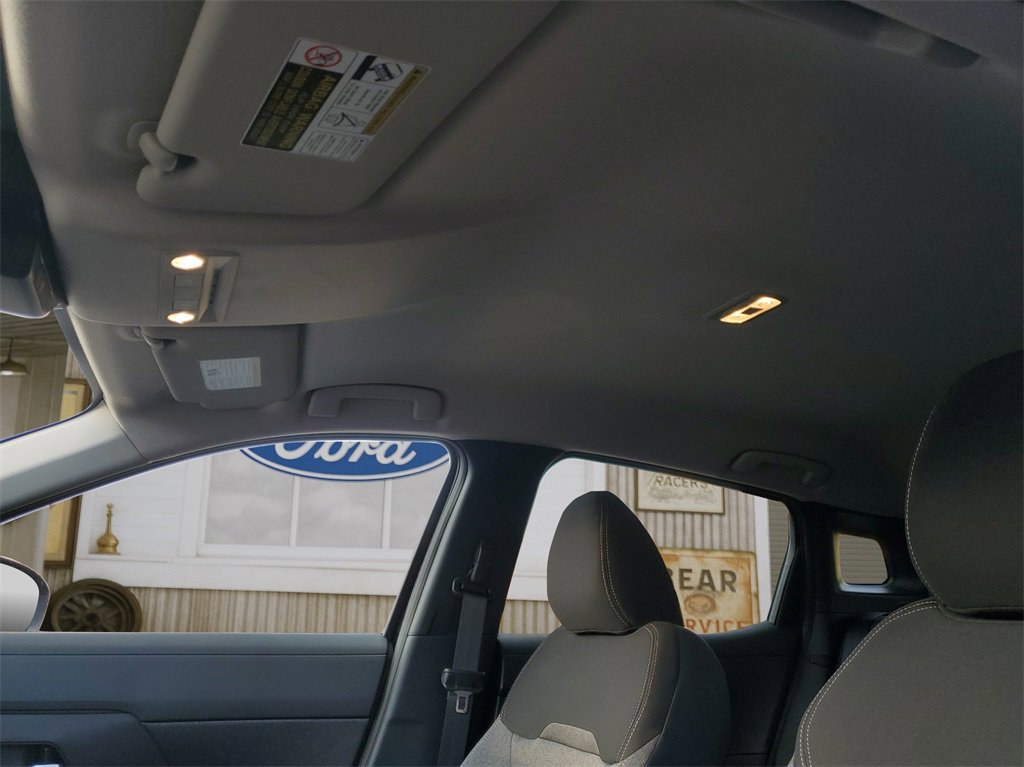 Used 2025 Nissan Kicks SV image 13