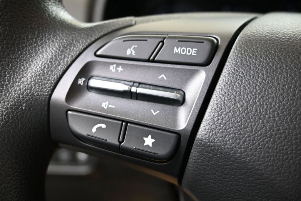 Certified 2023 Hyundai Kona SEL FWD image 24