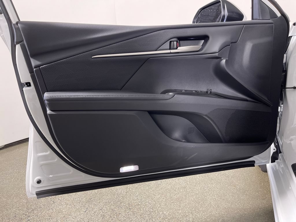 New 2026 Toyota Camry XSE FWD image 17