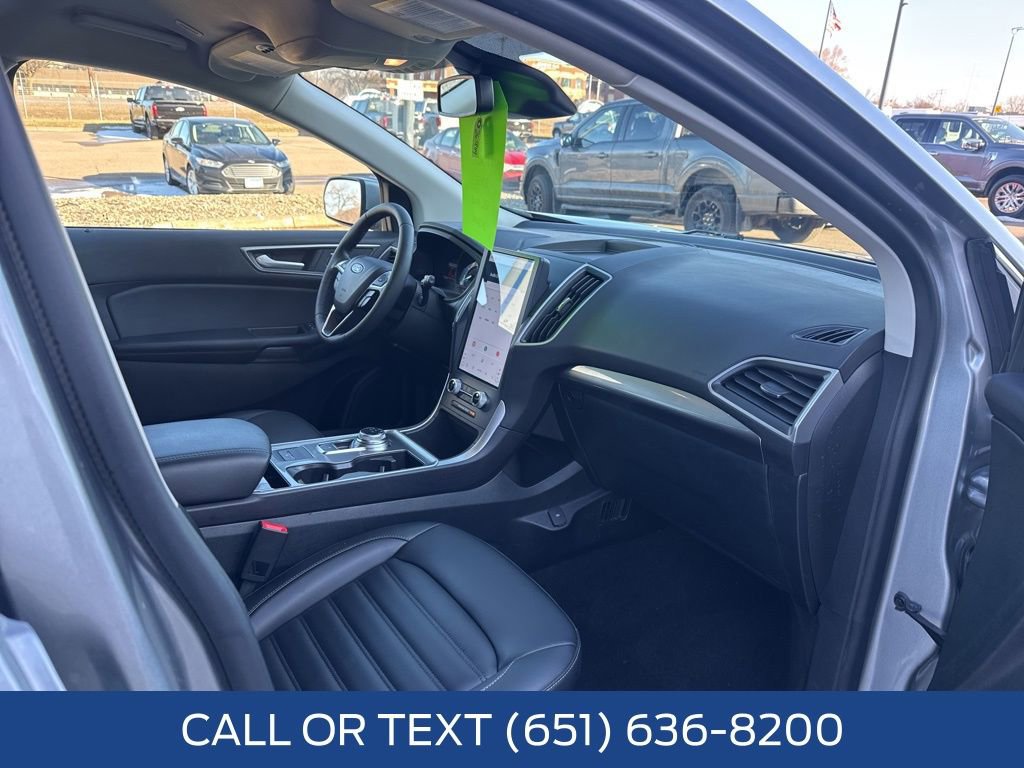 Used 2023 Ford Edge SEL w/ Convenience Package image 35