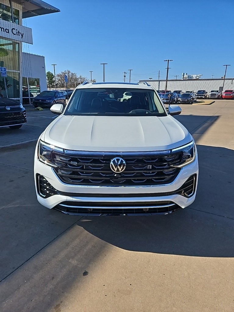 New 2026 Volkswagen Atlas SEL Premium R-Line image 2