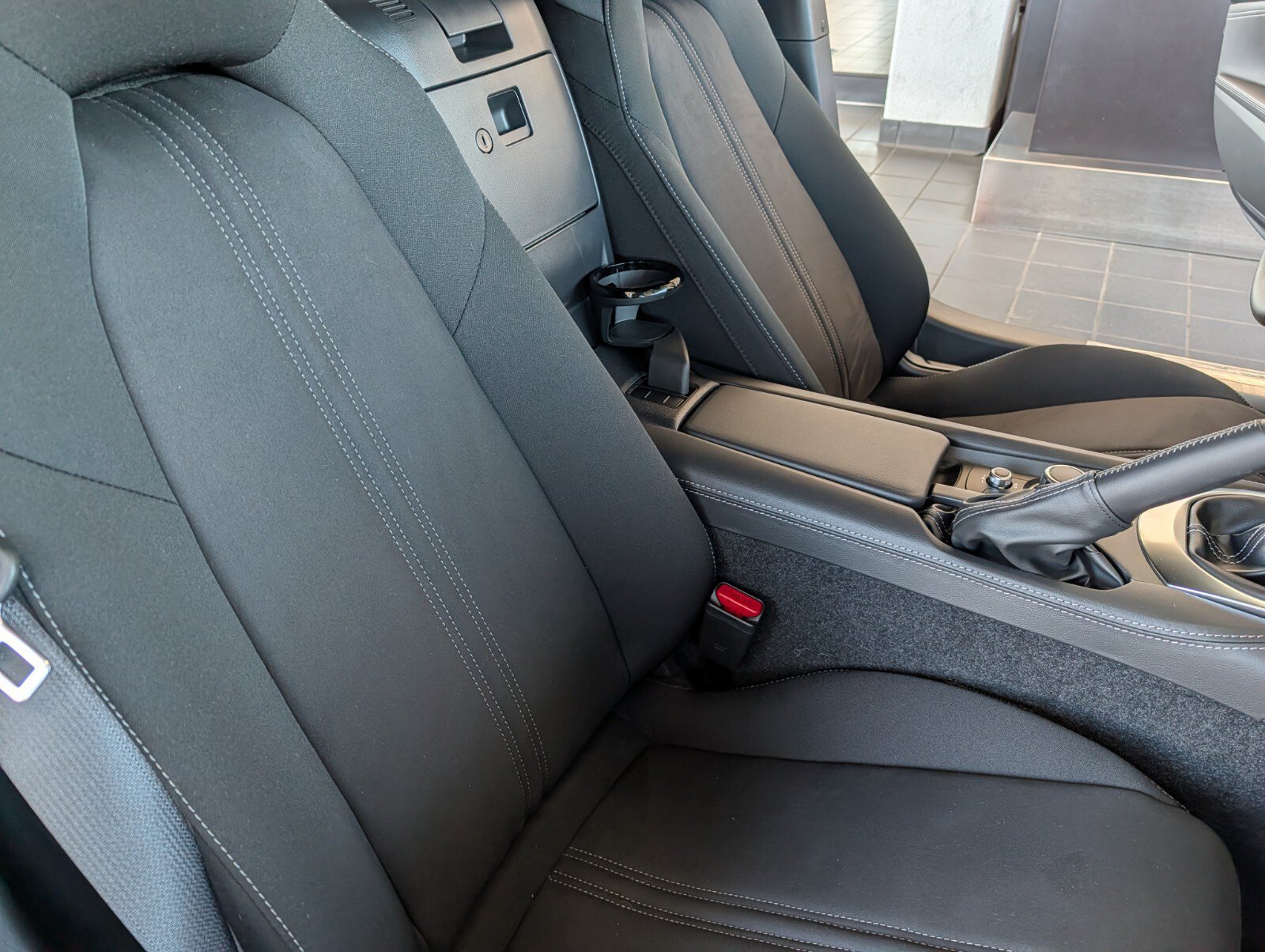 New 2026 MAZDA MX-5 Miata Club w/ Interior Package RWD image 13