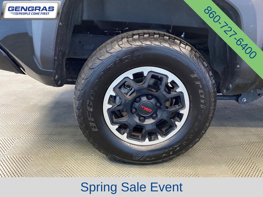 Used 2024 Toyota Tacoma TRD Off-Road AWD/4WD image 33