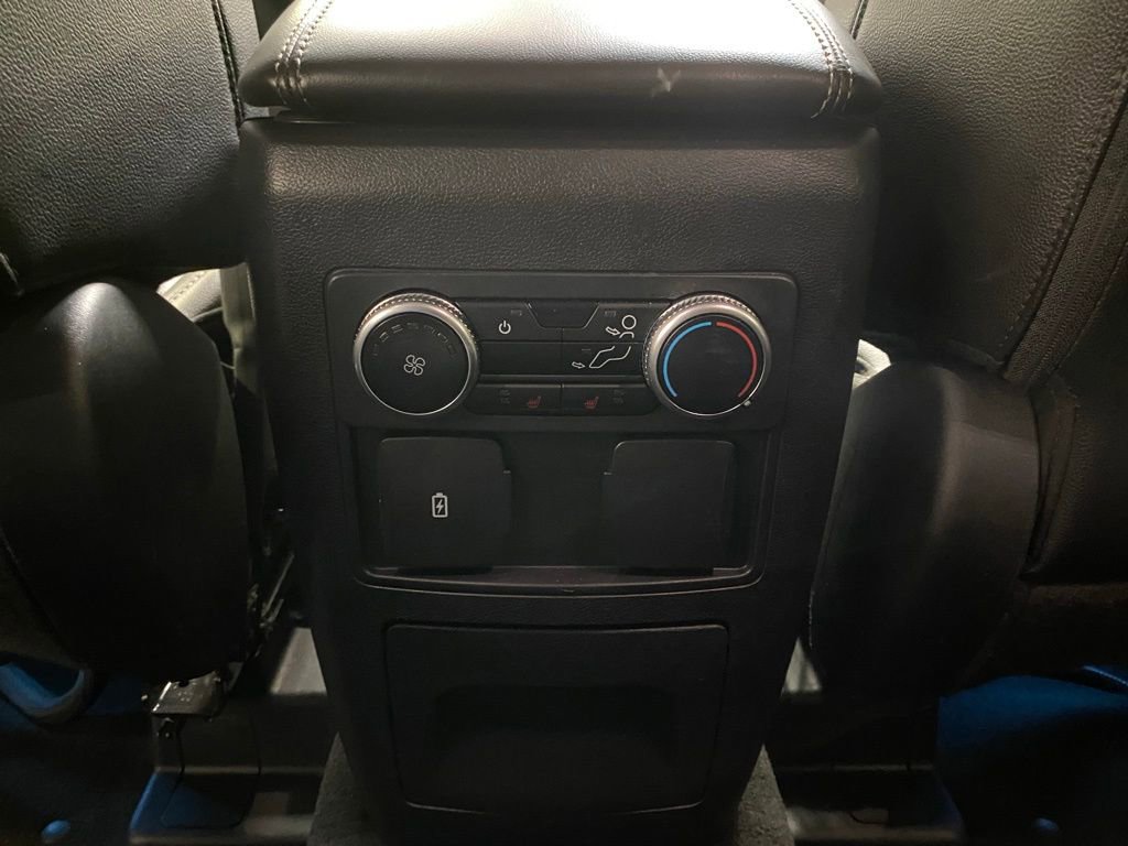 Used 2023 Ford Explorer Limited image 25
