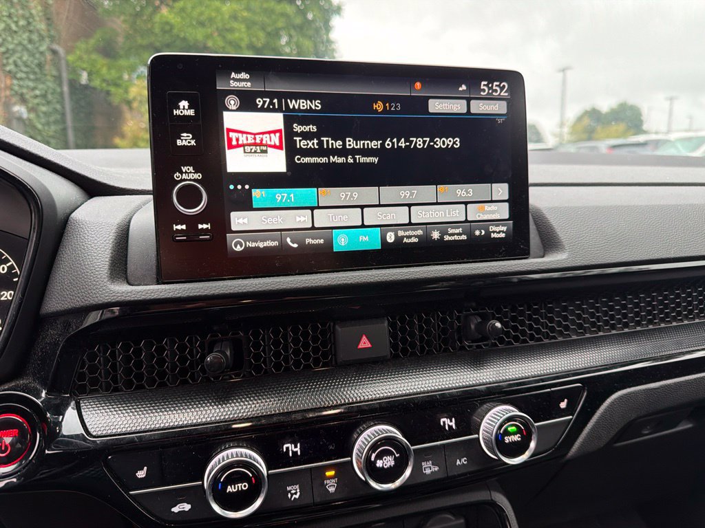 Used 2024 Honda CR-V Sport Touring image 9