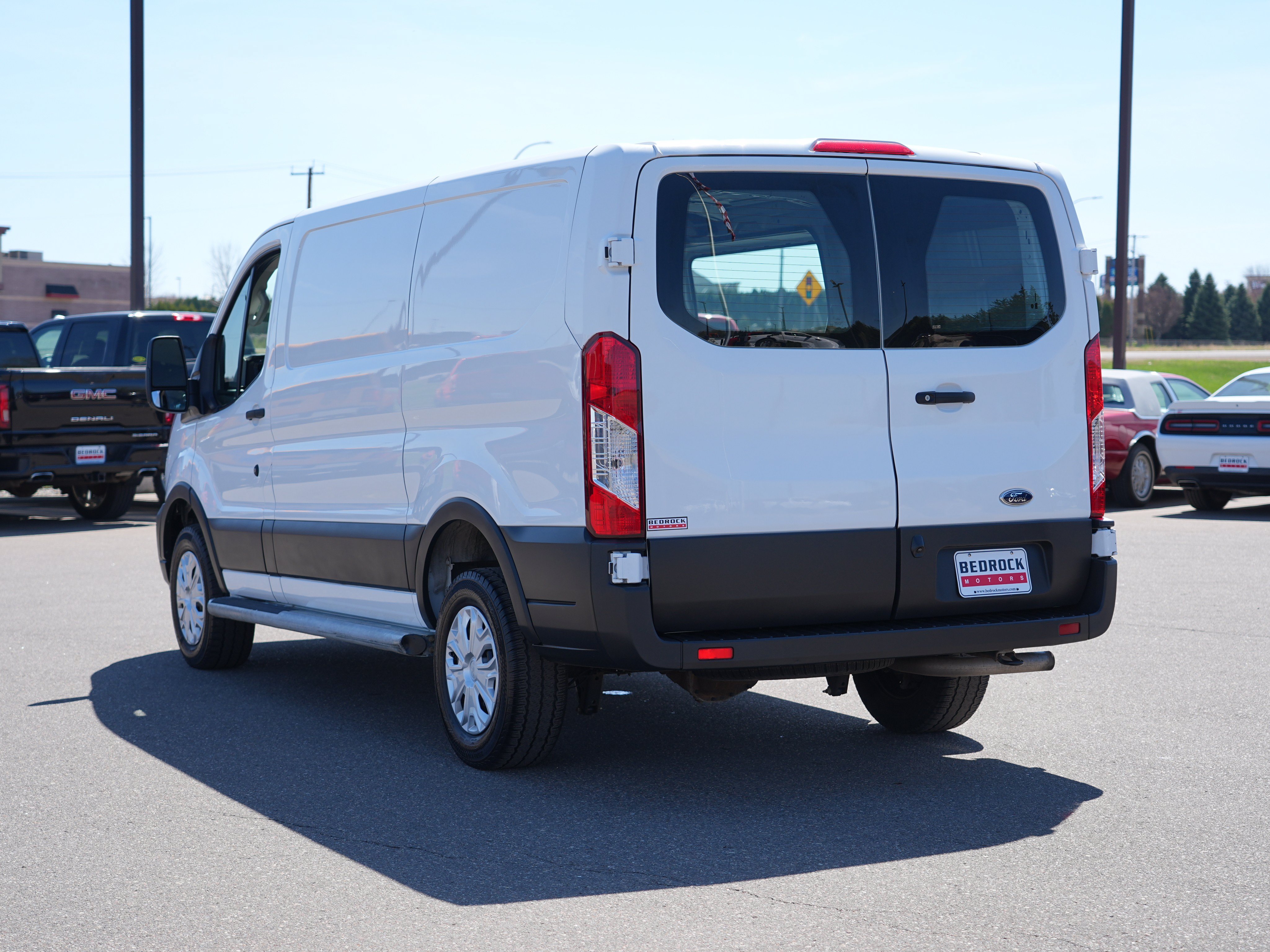 Used 2023 Ford Transit 250 Low Roof w/ Exterior Upgrade Package RWD image 5