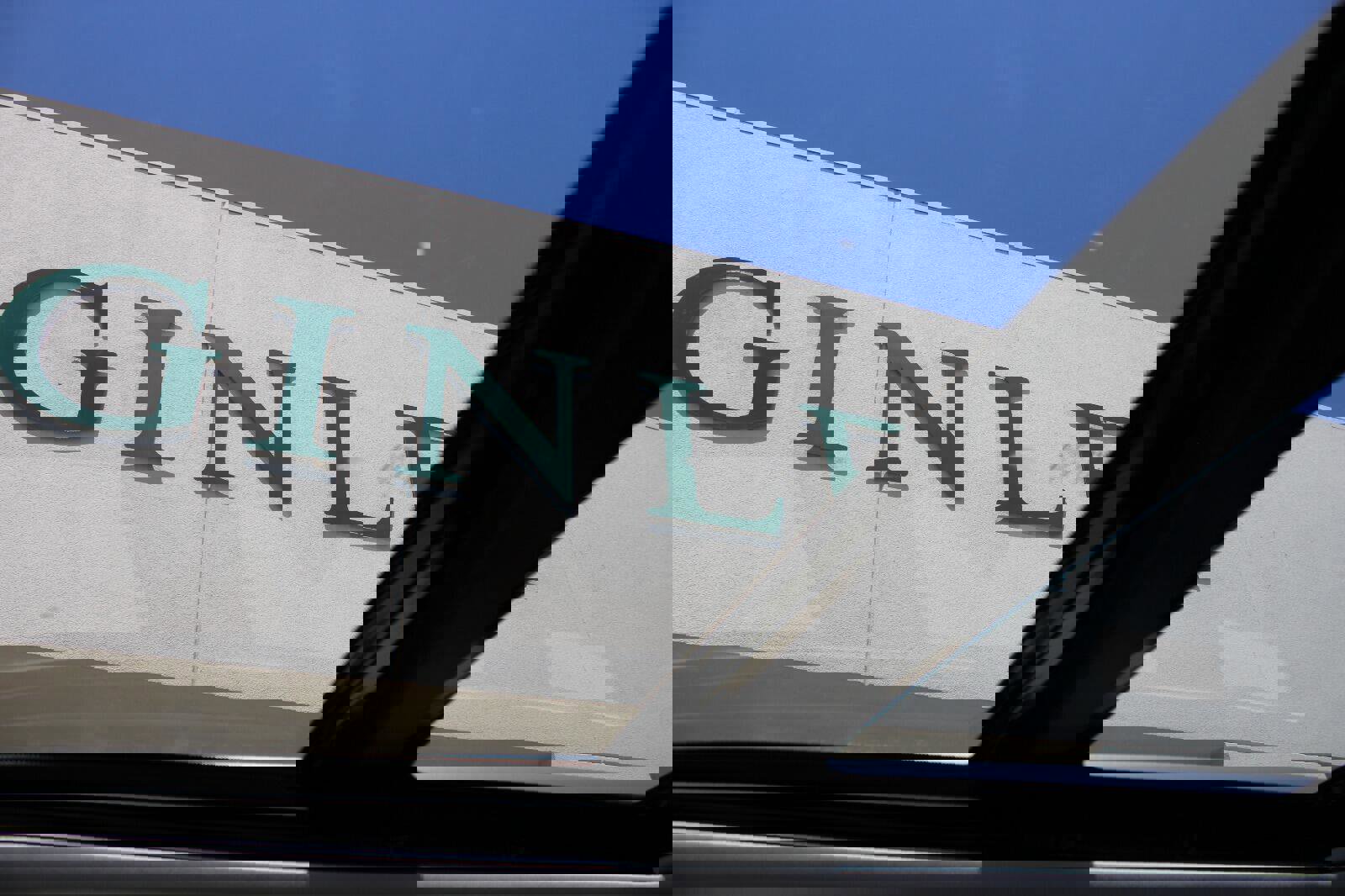 Used 2021 Jeep Cherokee Latitude Lux w/ Sun & Sound Group image 19