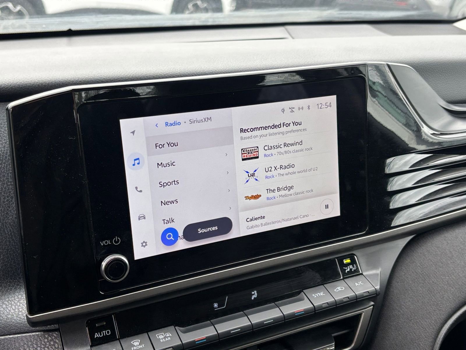 Used 2025 Toyota Camry LE image 20