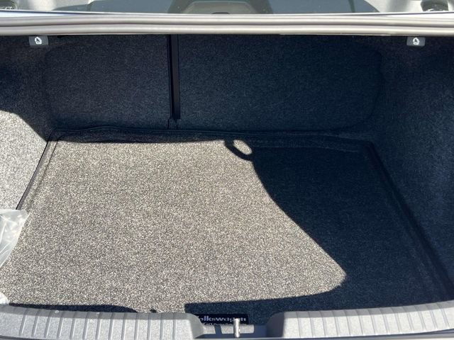 New 2026 Volkswagen Jetta SE image 24