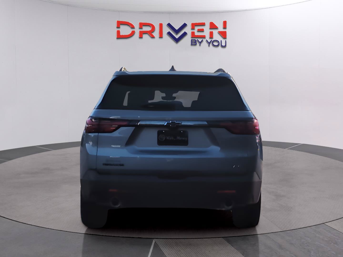 Used 2023 Chevrolet Traverse RS FWD image 4