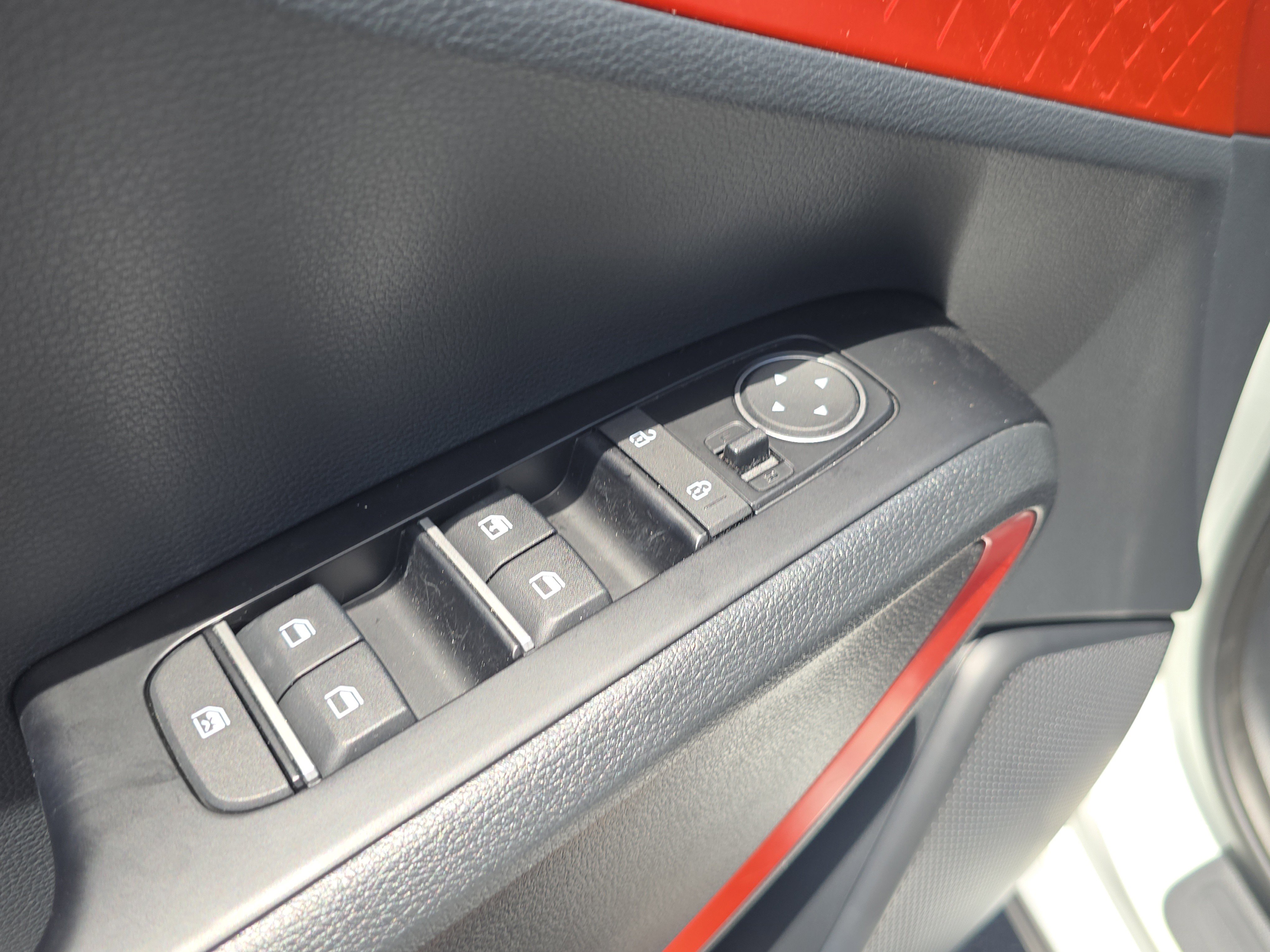 Certified 2025 Kia Soul GT-Line FWD image 19