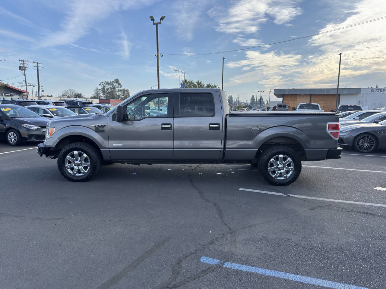 Used 2013 Ford F150 XLT w/ Luxury Equipment Group image 6