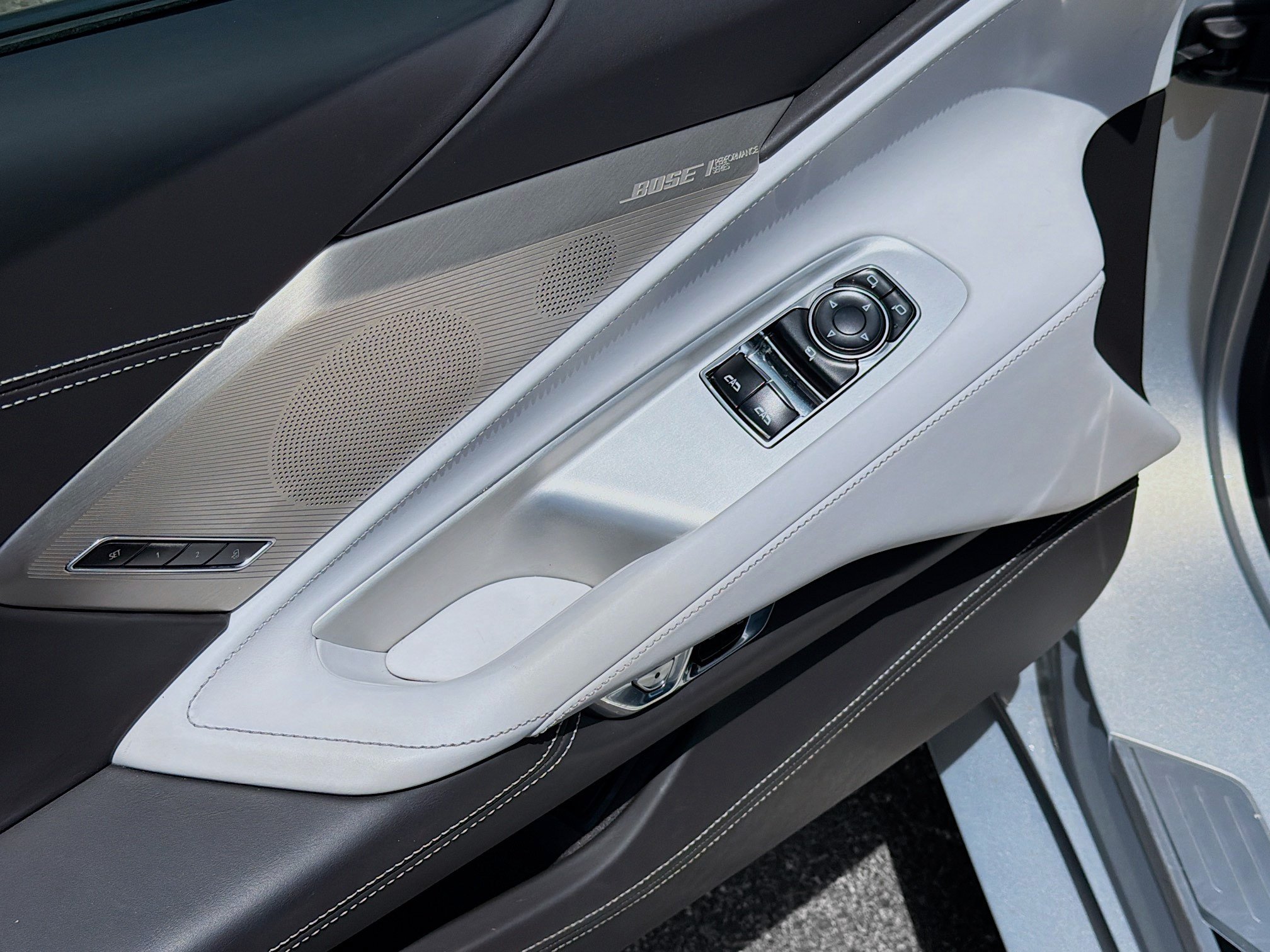 Used 2023 Chevrolet Corvette Stingray Premium Cpe w/ LPO, Roadside Safety Package RWD image 19