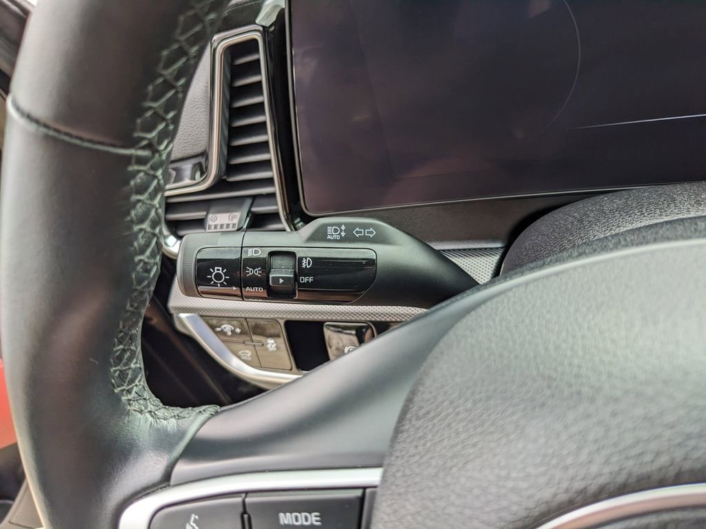 Certified 2025 Kia Sportage SX image 35