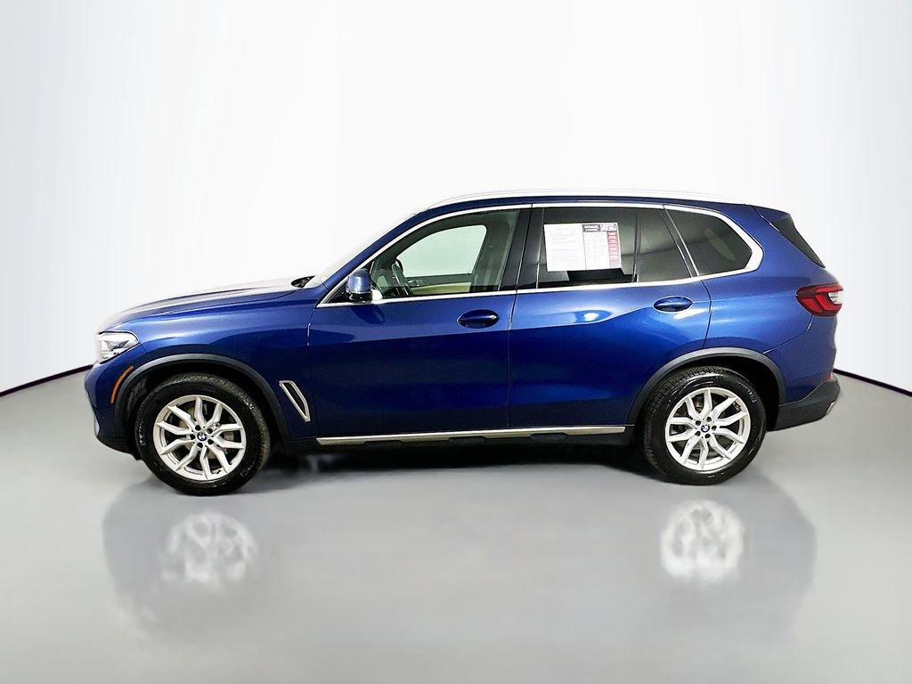 Used 2022 BMW X5 xDrive40i w/ Premium Package AWD/4WD image 5
