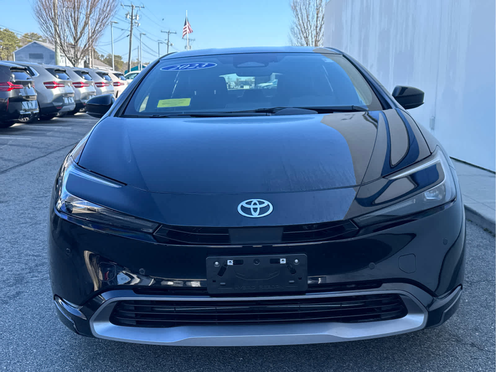 Used 2023 Toyota Prius XLE image 8