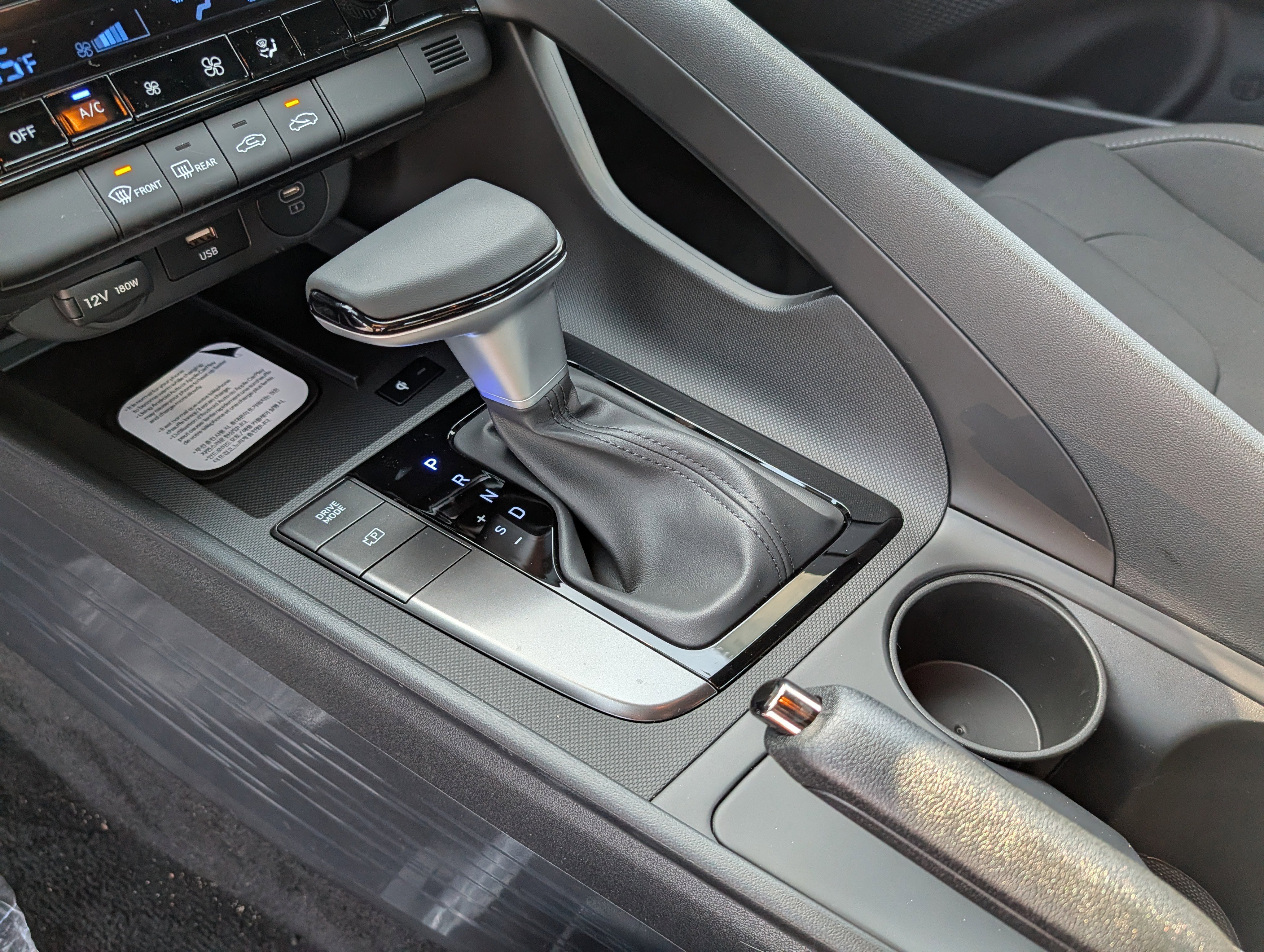New 2026 Hyundai Elantra Sport image 25