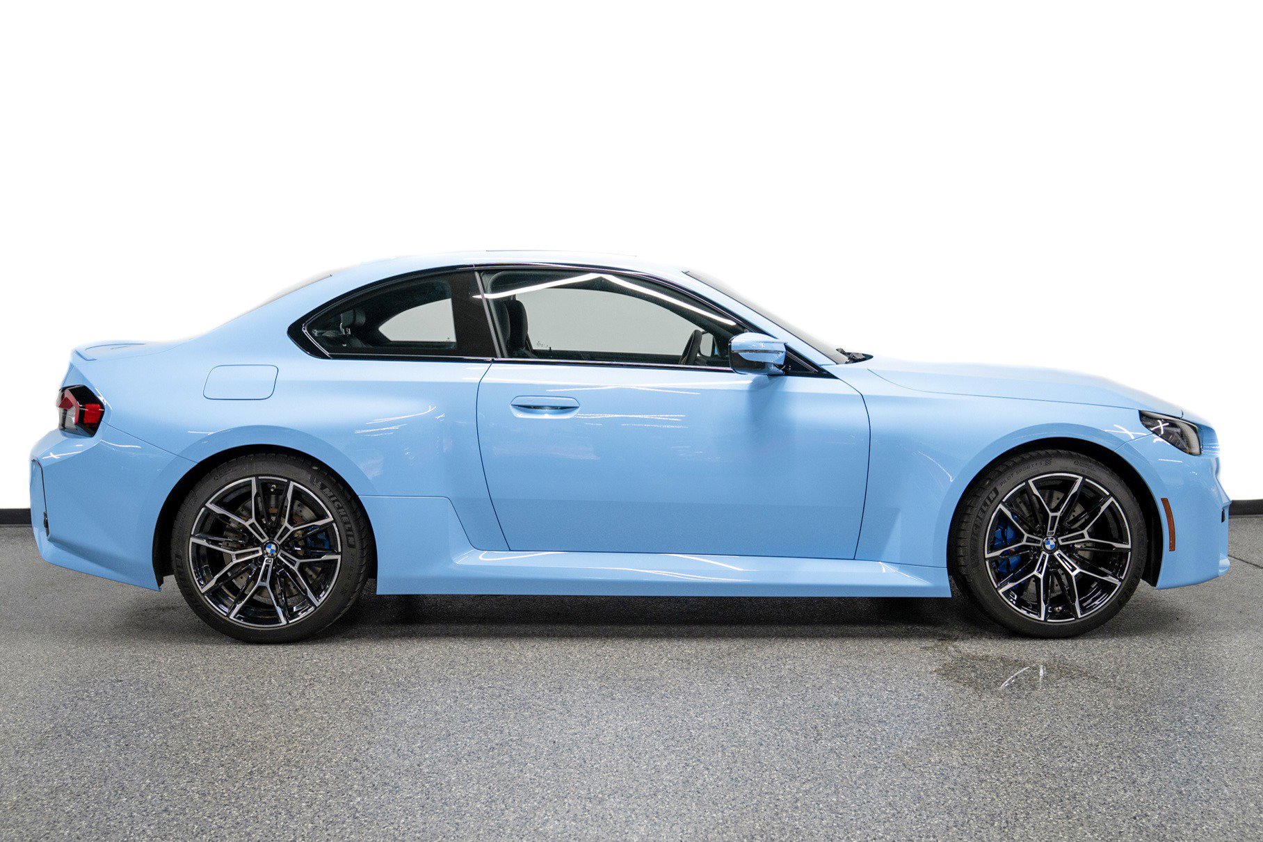 Used 2024 BMW M2 w/ Lighting Package image 35