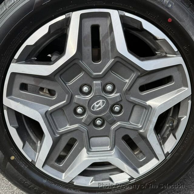 Used 2023 Hyundai Santa Fe Limited image 41