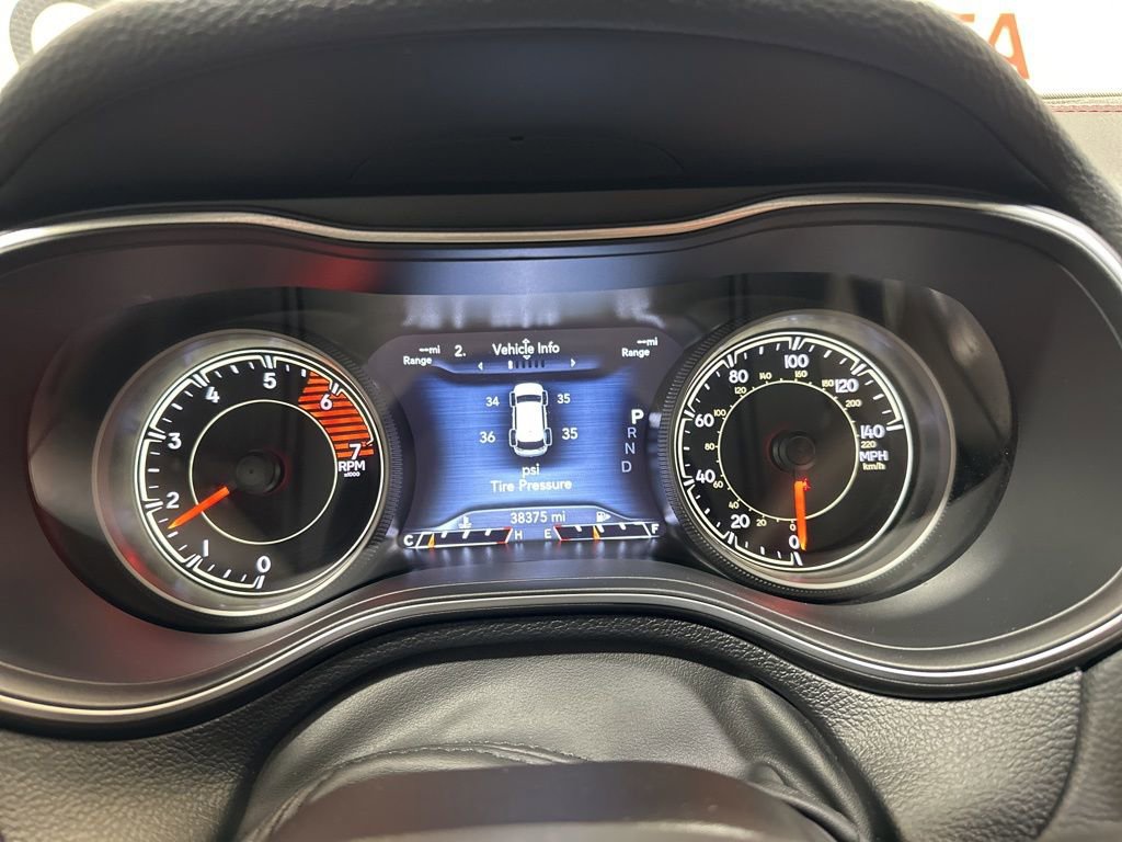 Used 2023 Jeep Cherokee Trailhawk image 26