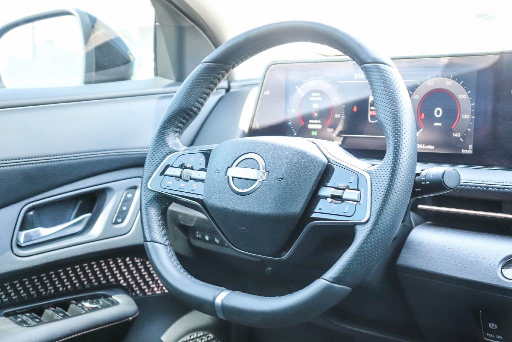 Certified 2024 Nissan Ariya FWD image 15