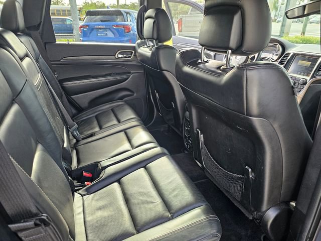 Used 2017 Jeep Grand Cherokee Limited w/ Luxury Group II image 25