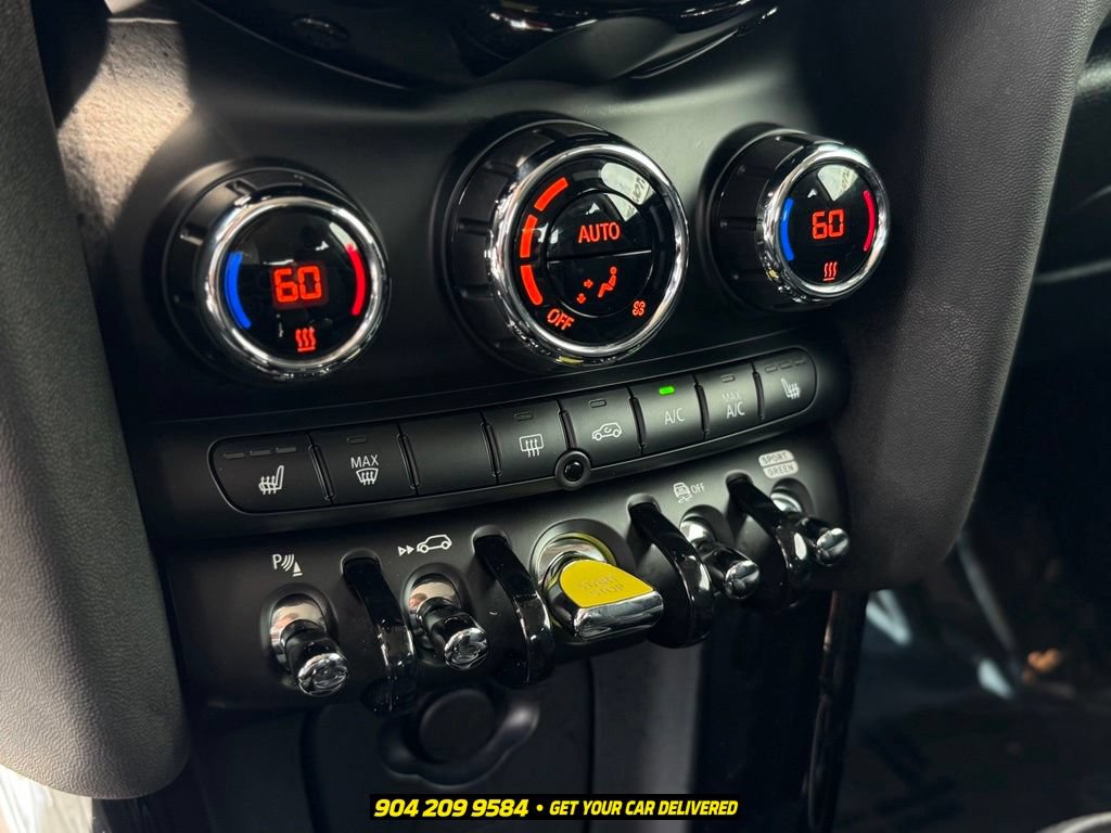 Used 2022 MINI Cooper SE w/ Driver Assistance Package FWD image 21