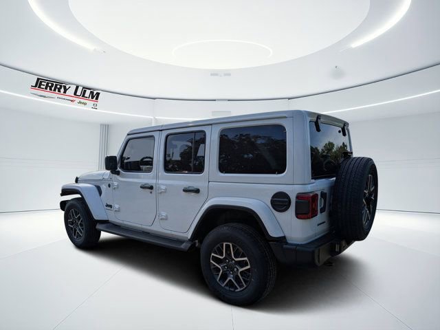 New 2026 Jeep Wrangler Sahara image 5