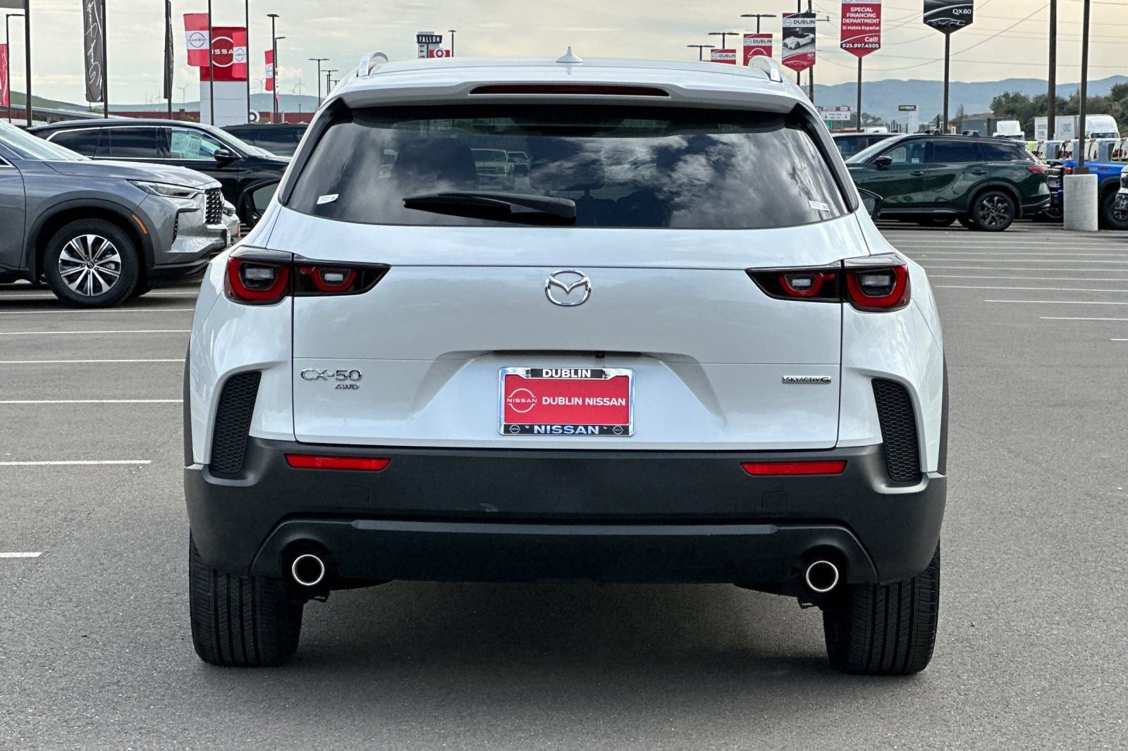 Used 2025 MAZDA CX-50 AWD 2.5 S w/ Premium Plus Pkg image 5