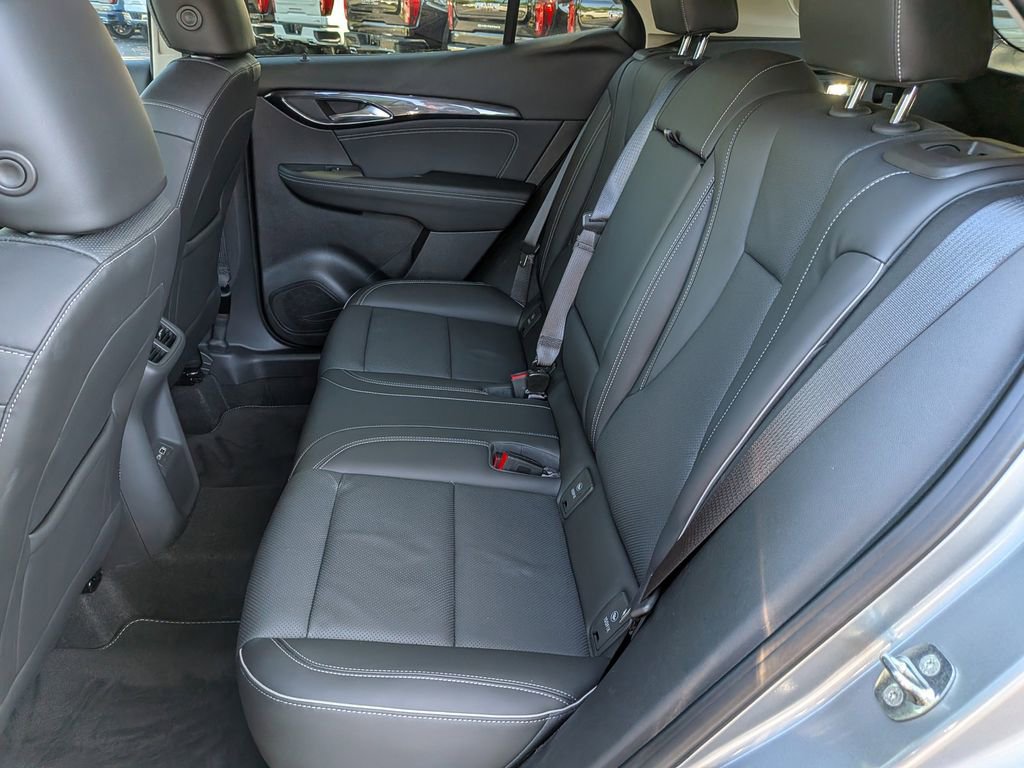 Used 2023 Buick Envision Essence FWD image 15