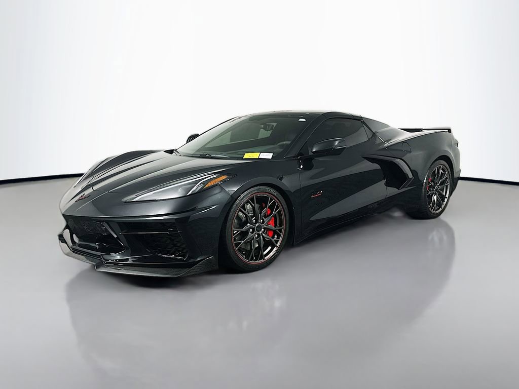 Used 2023 Chevrolet Corvette Stingray Premium Conv w/ Z51 Performance Package image 3