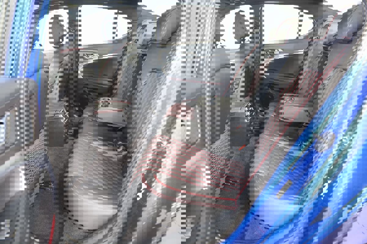 Used 2024 Genesis G70 3.3T Advanced image 59