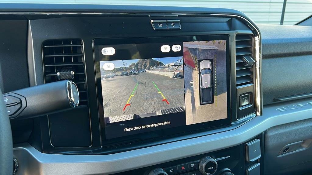 New 2026 Ford F250 XLT w/ XLT Premium Package image 15