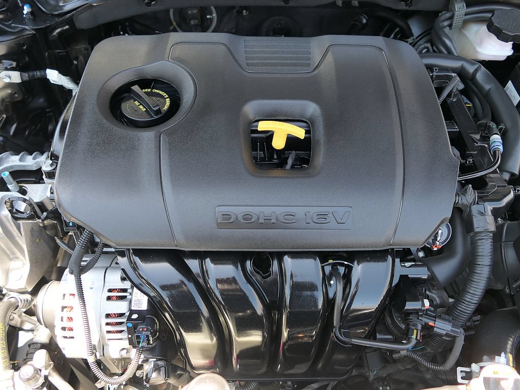Used 2023 Kia Forte LXS w/ LXS Technology Package FWD image 28