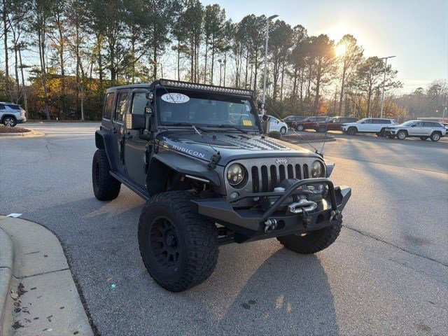 Used 2014 Jeep Wrangler Unlimited Rubicon w/ Dual Top Group image 8
