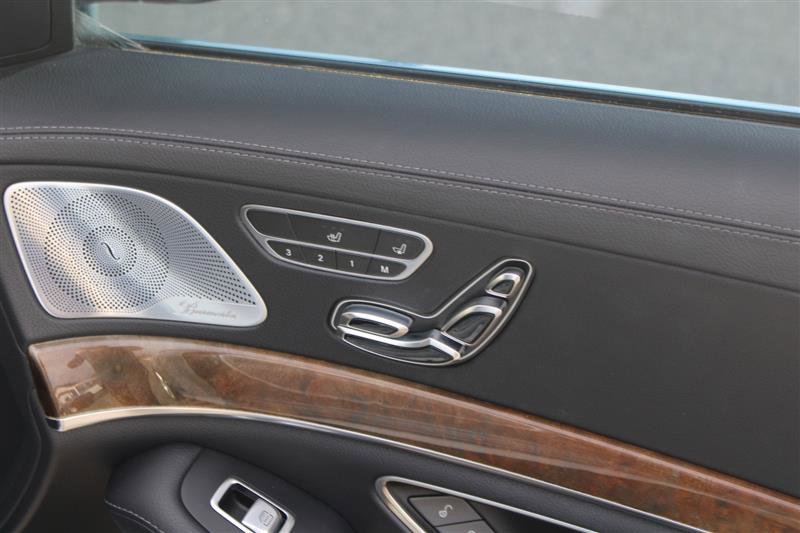 Used 2015 Mercedes-Benz S 550 4MATIC Sedan image 17