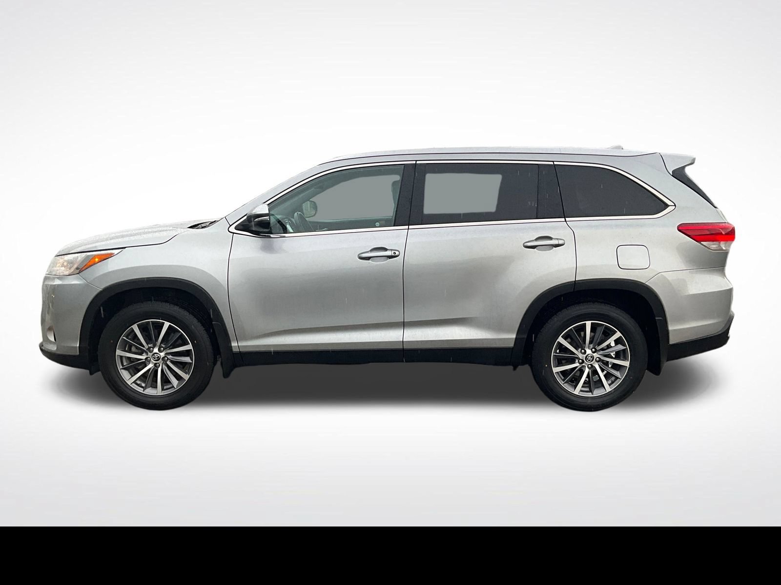 Used 2019 Toyota Highlander XLE AWD/4WD image 15