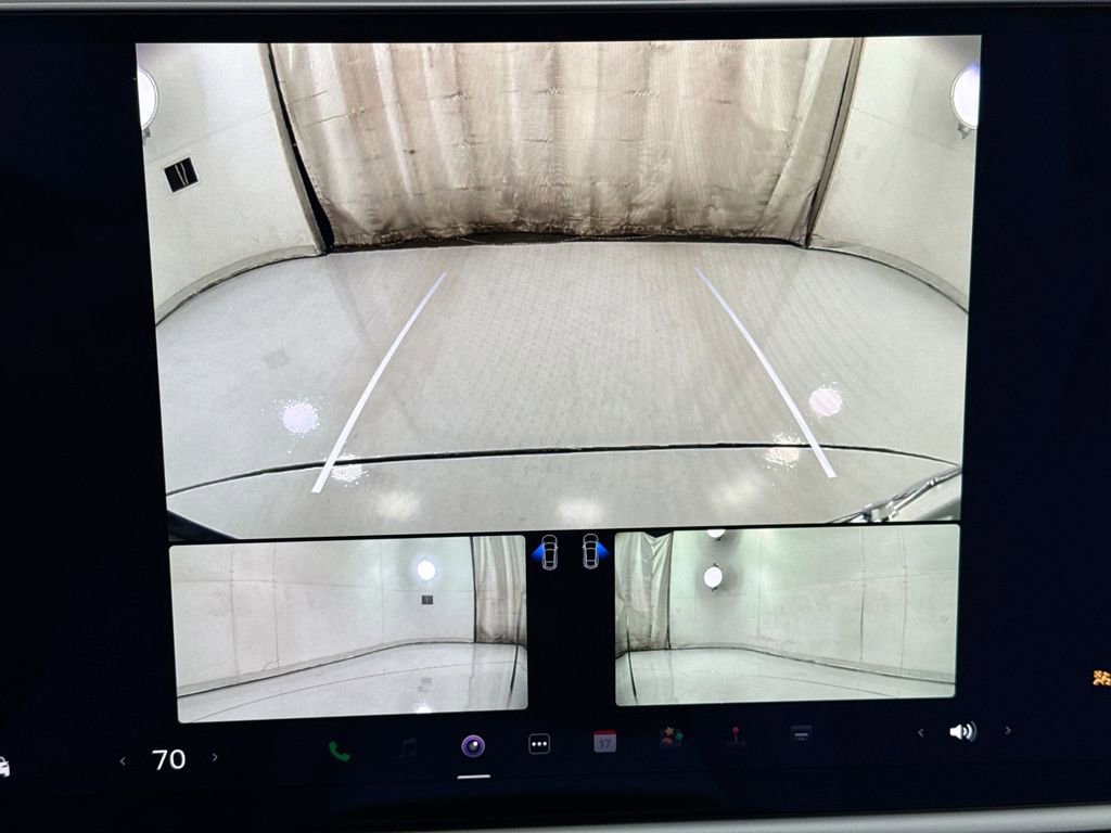 Used 2023 Tesla Model X image 15