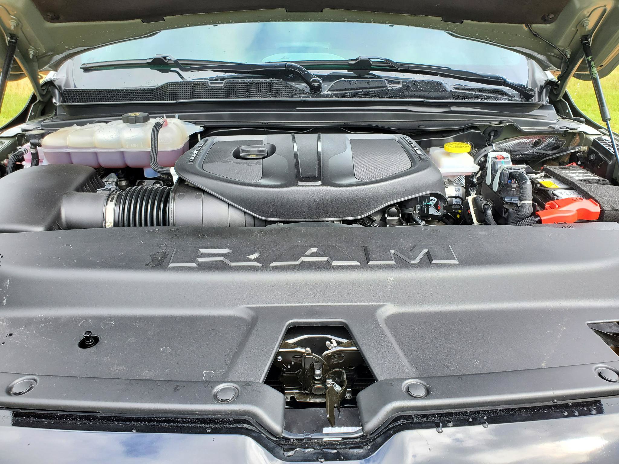 Used 2026 RAM 1500 Laramie w/ Night Edition AWD/4WD image 15