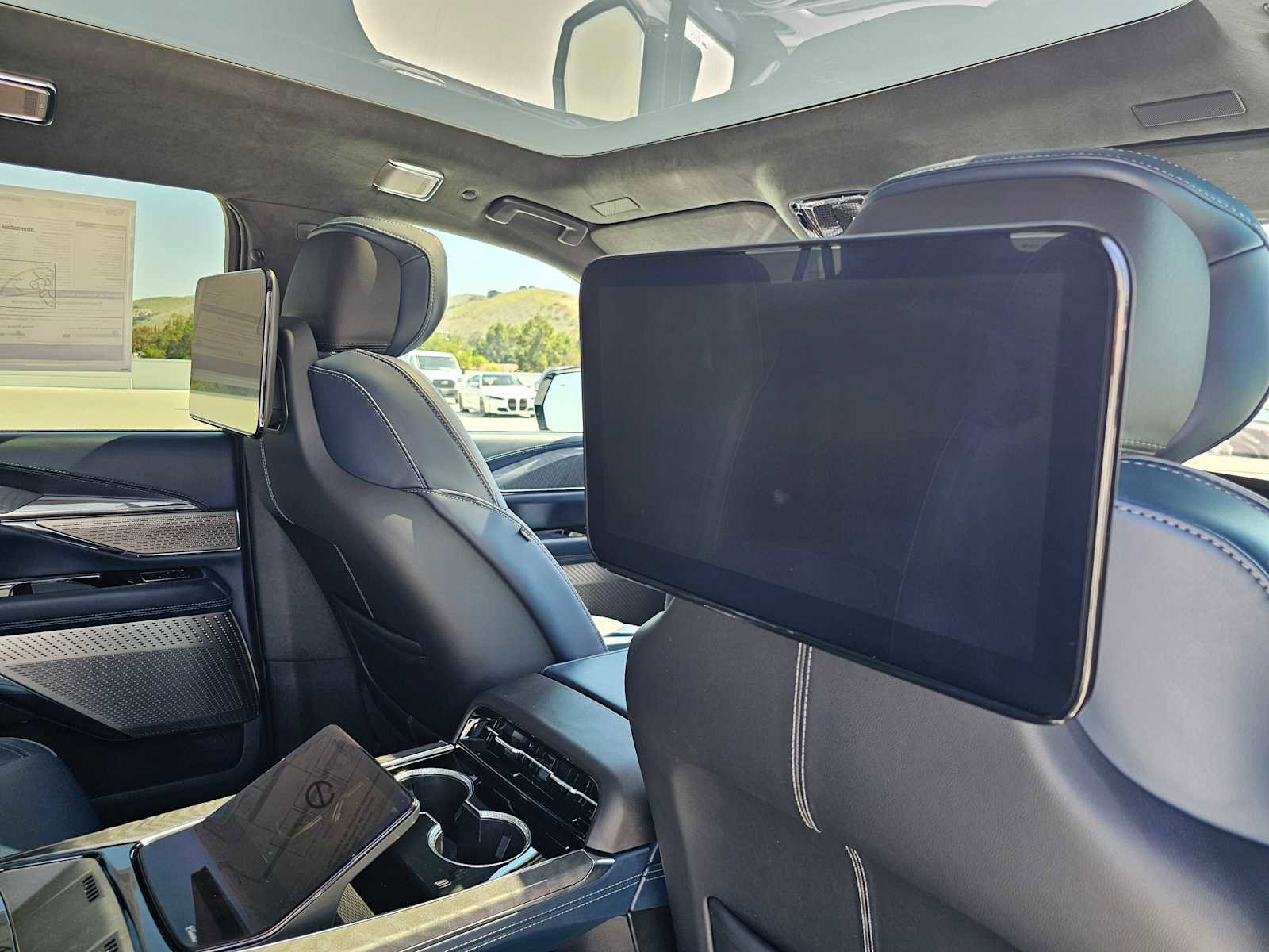 New 2026 Cadillac Escalade IQL Sport 2 AWD/4WD image 13