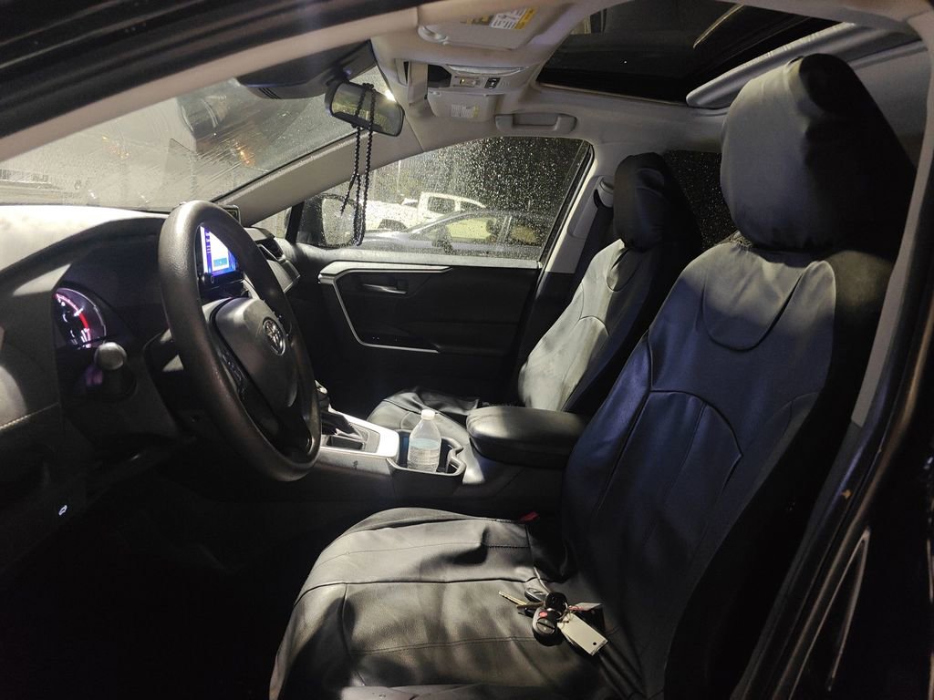 Used 2024 Toyota RAV4 XLE image 6