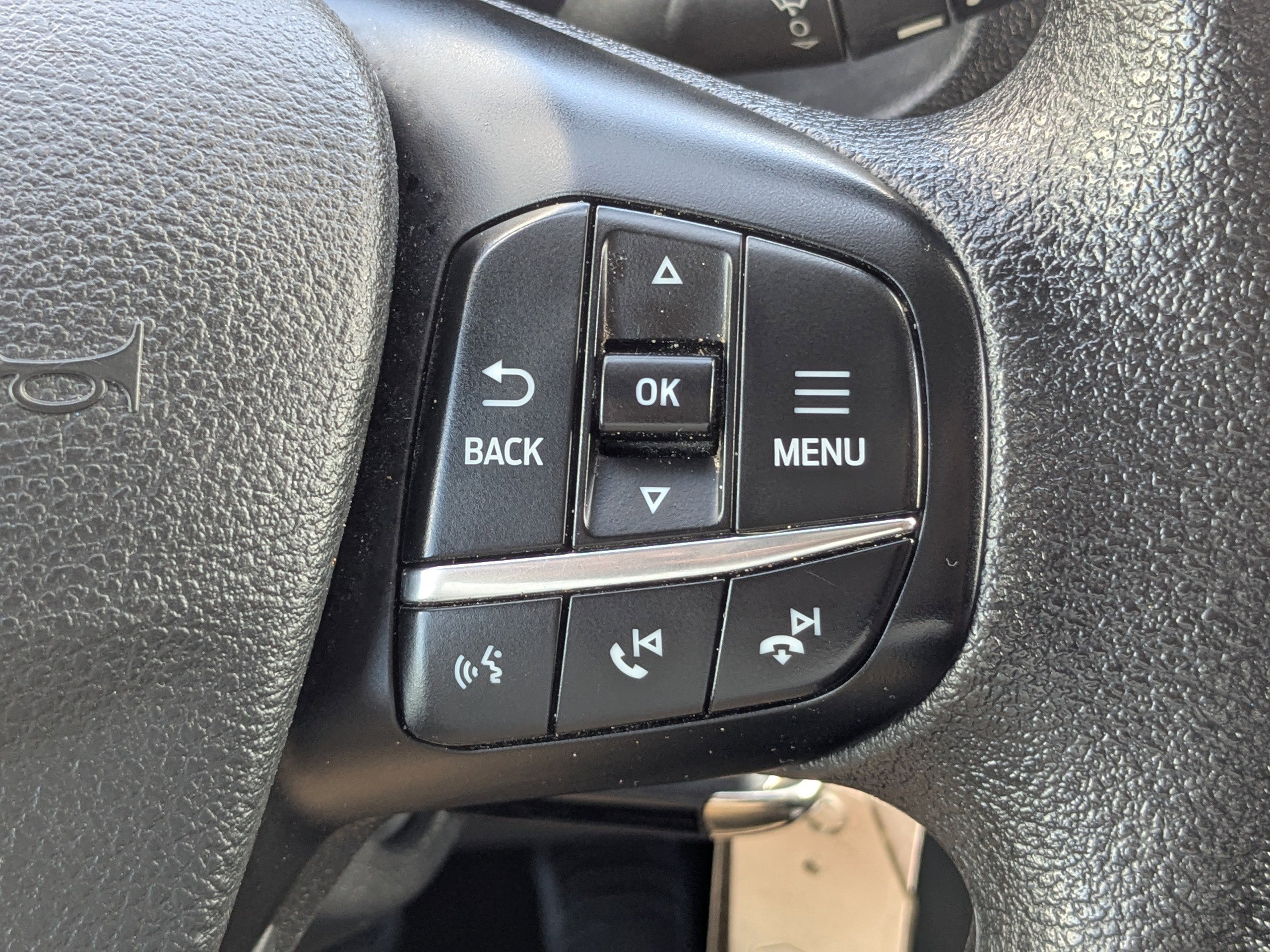 Used 2024 Ford Transit 250 Medium Roof w/ Load Area Protection Package image 30