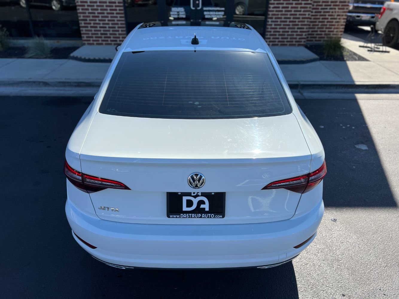 Used 2021 Volkswagen Jetta R-Line w/ R-Line Cold Weather Package image 30