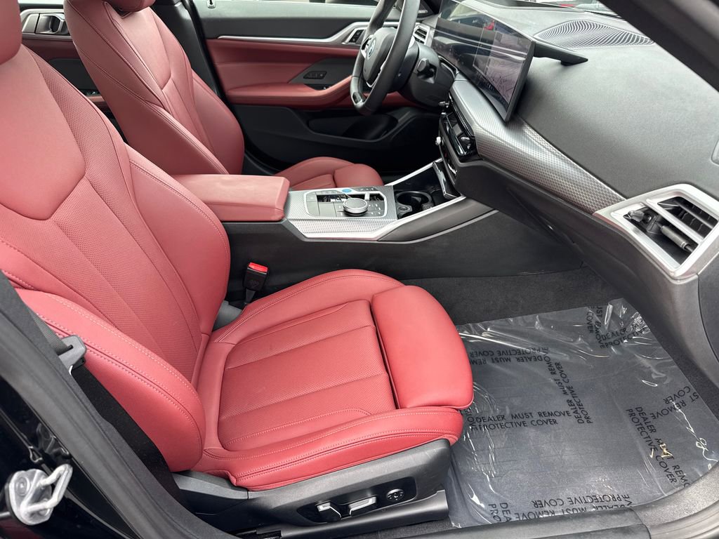 Used 2025 BMW i4 eDrive40 w/ Premium Package image 38