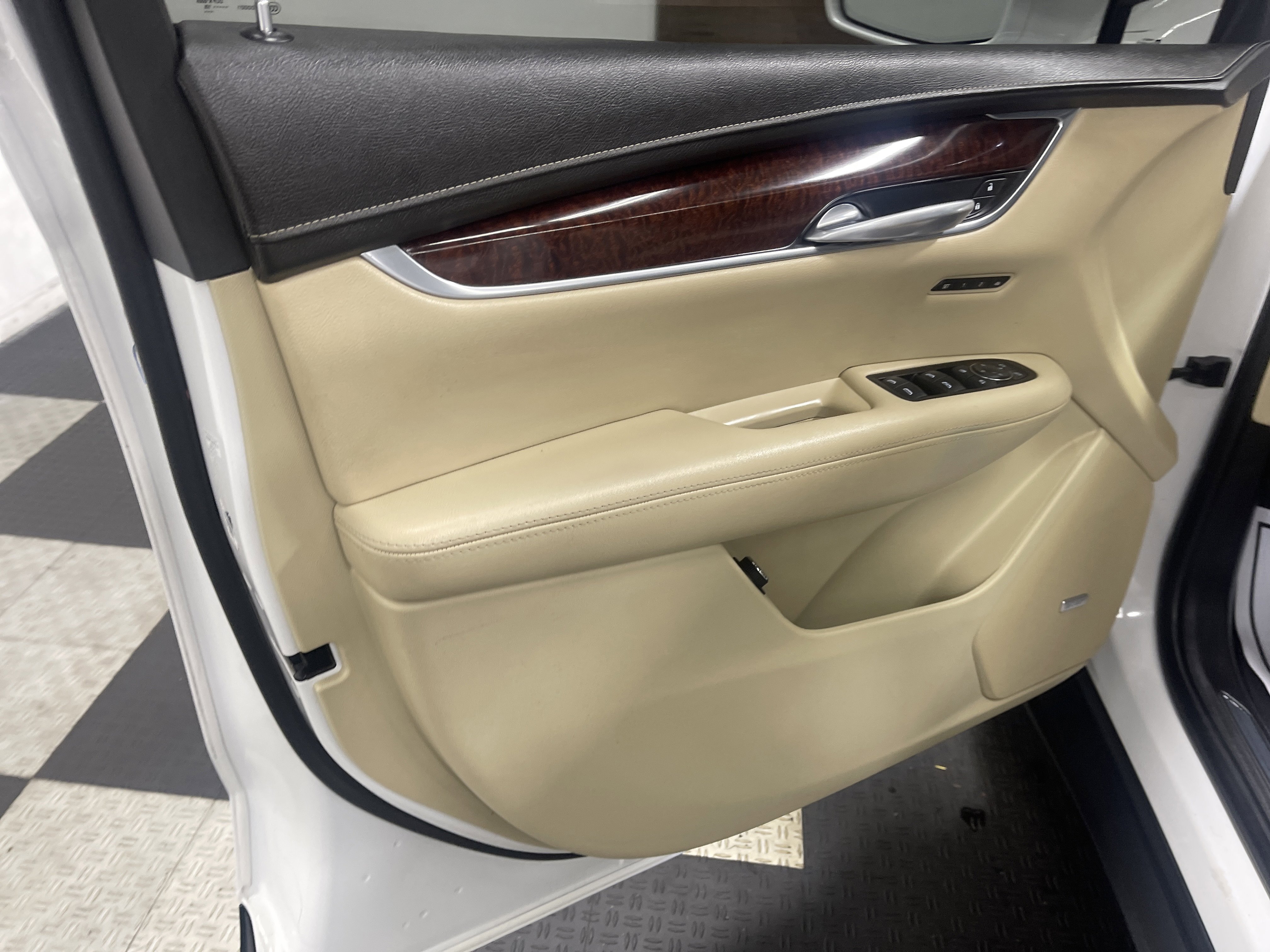 Used 2019 Cadillac XT5 Luxury image 10